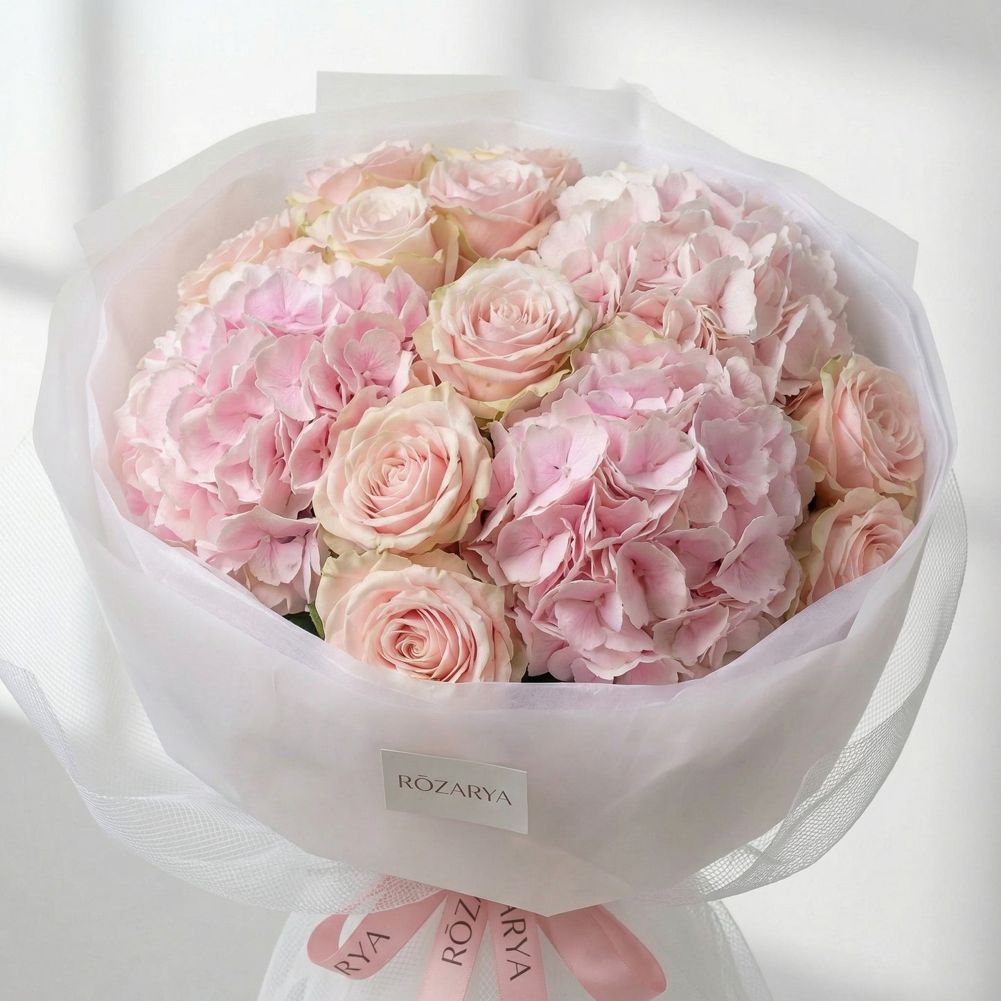 Powder Pink Petal Luxe Bouquet