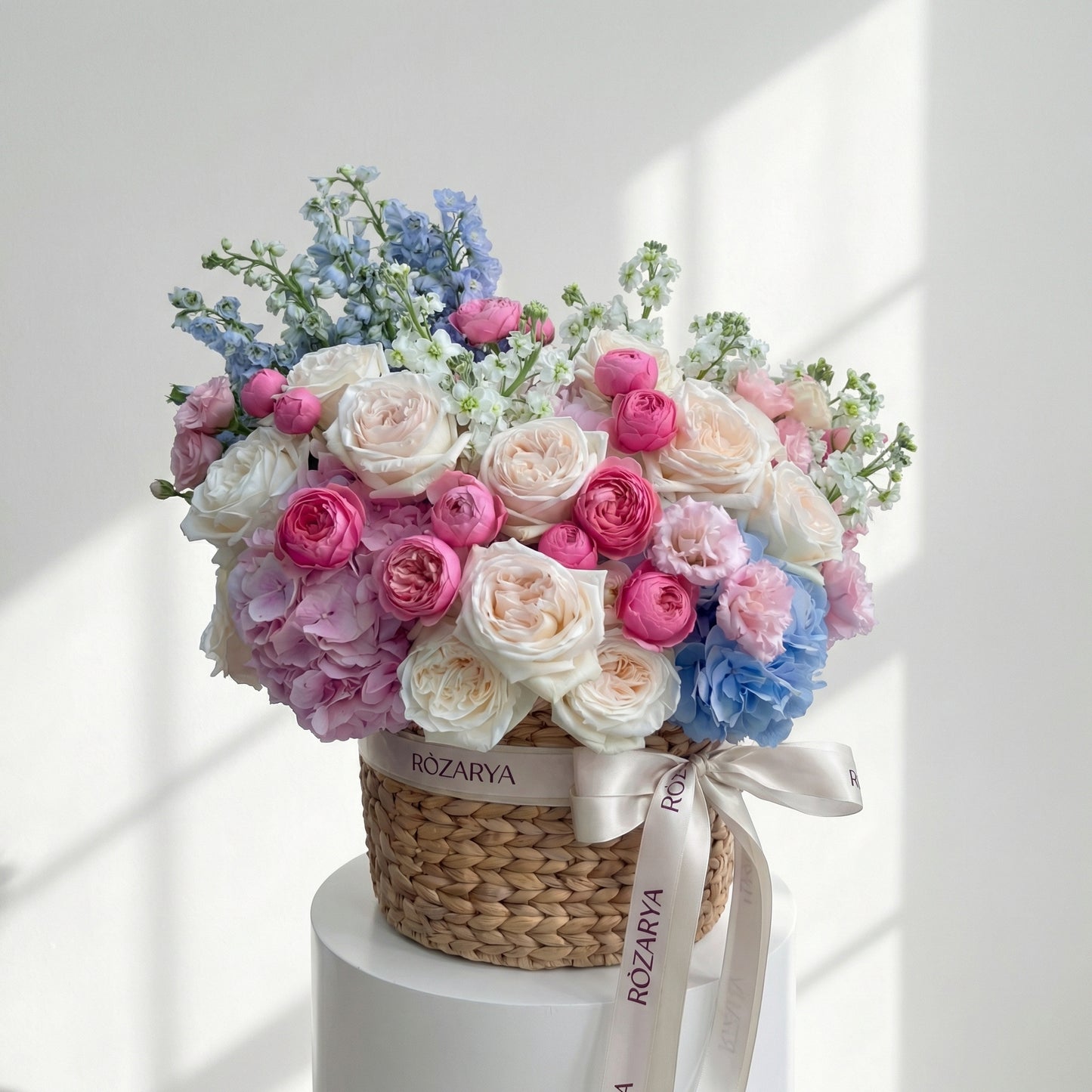 Pastel Garden Royale