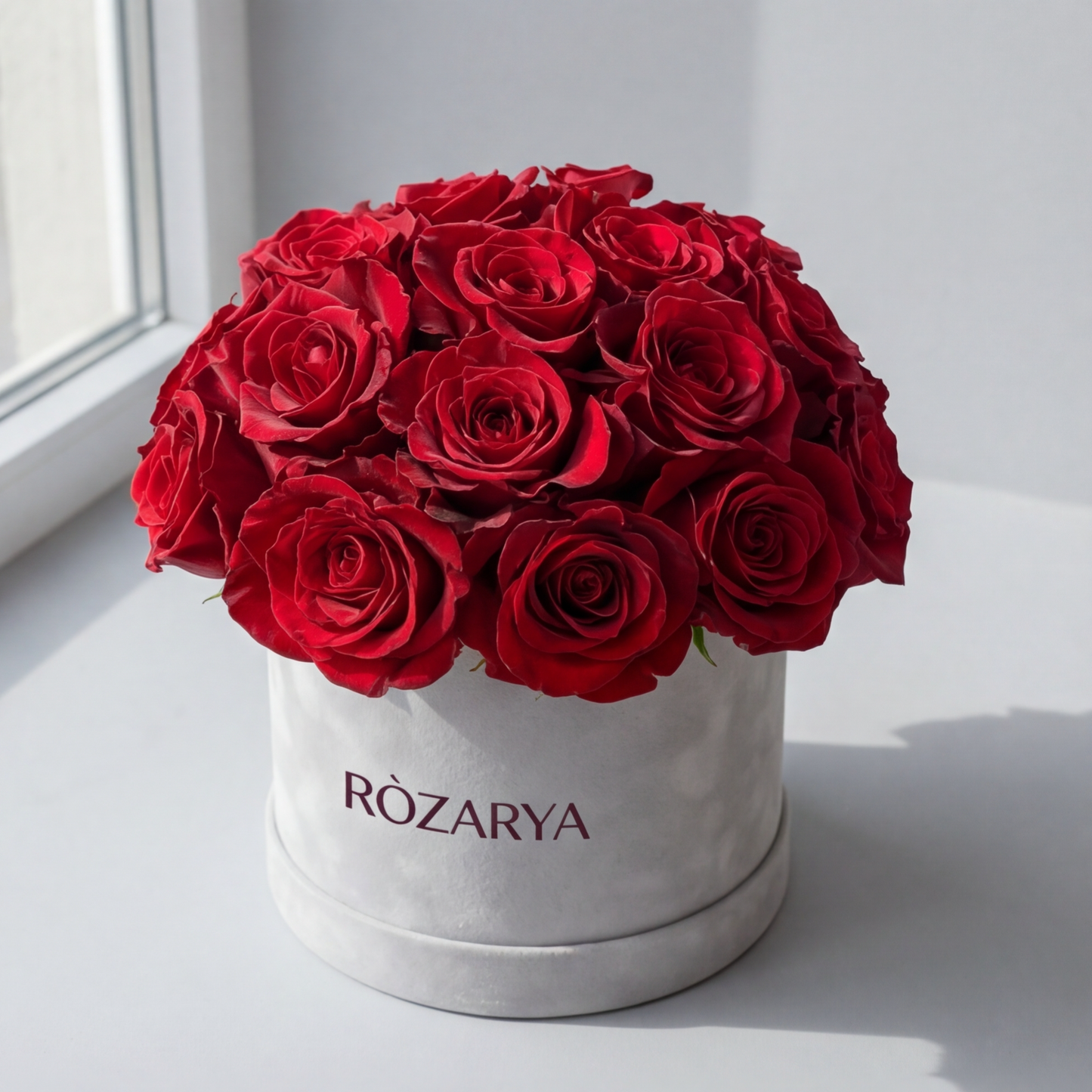 The Signature Passion Hat Box