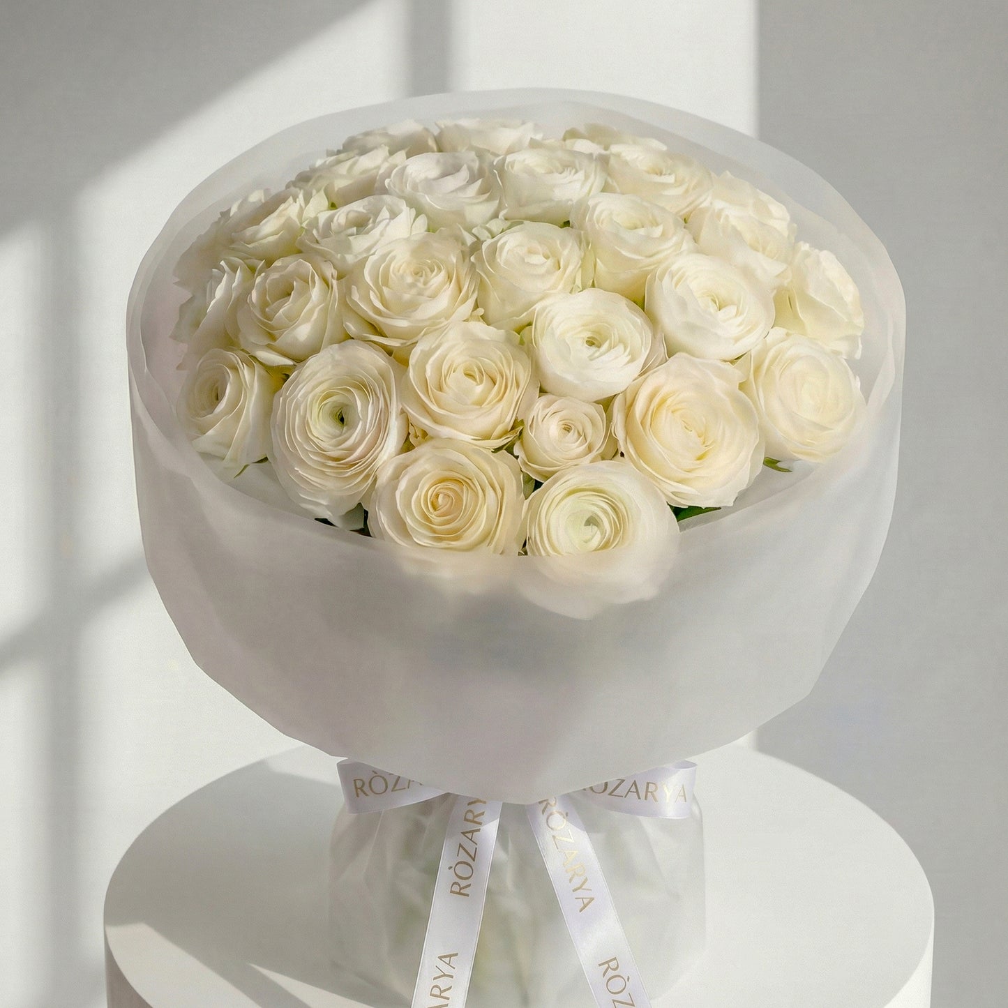 The Absolute Ivory Elegance Bouquet