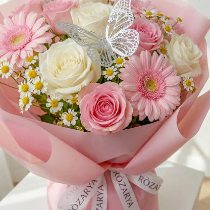 The Charming Daisy Bouquet