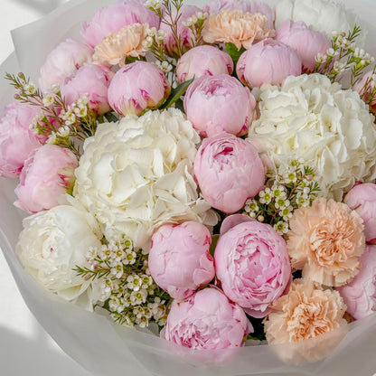 The Opulent Lilac Dream Bouquet
