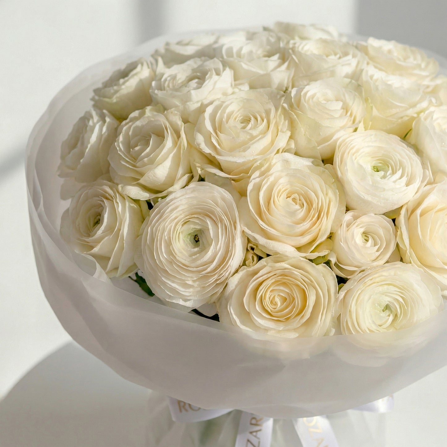 The Absolute Ivory Elegance Bouquet