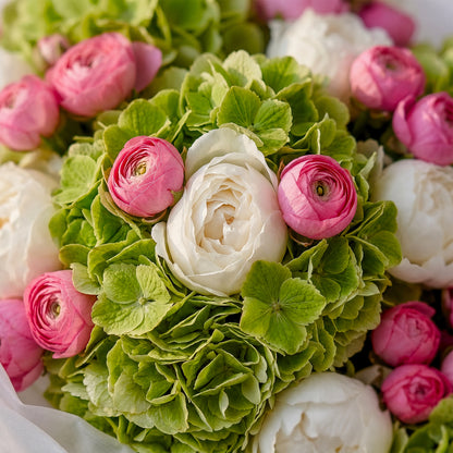 Spring Garden Pop Bouquet
