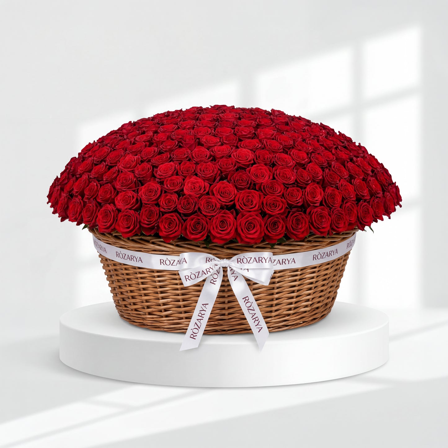 The Royal Crimson Grandeur Basket