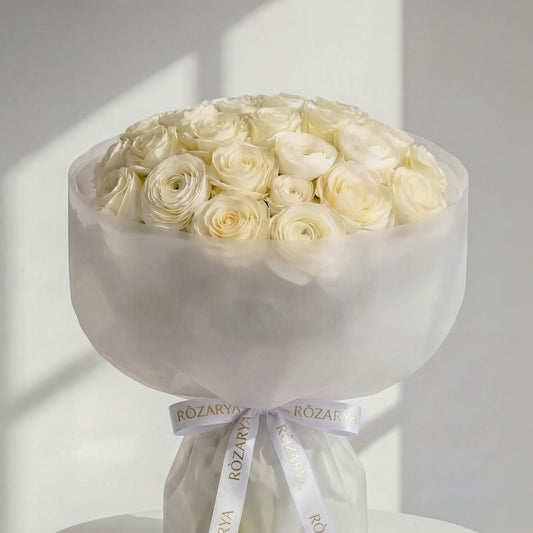 The Absolute Ivory Elegance Bouquet