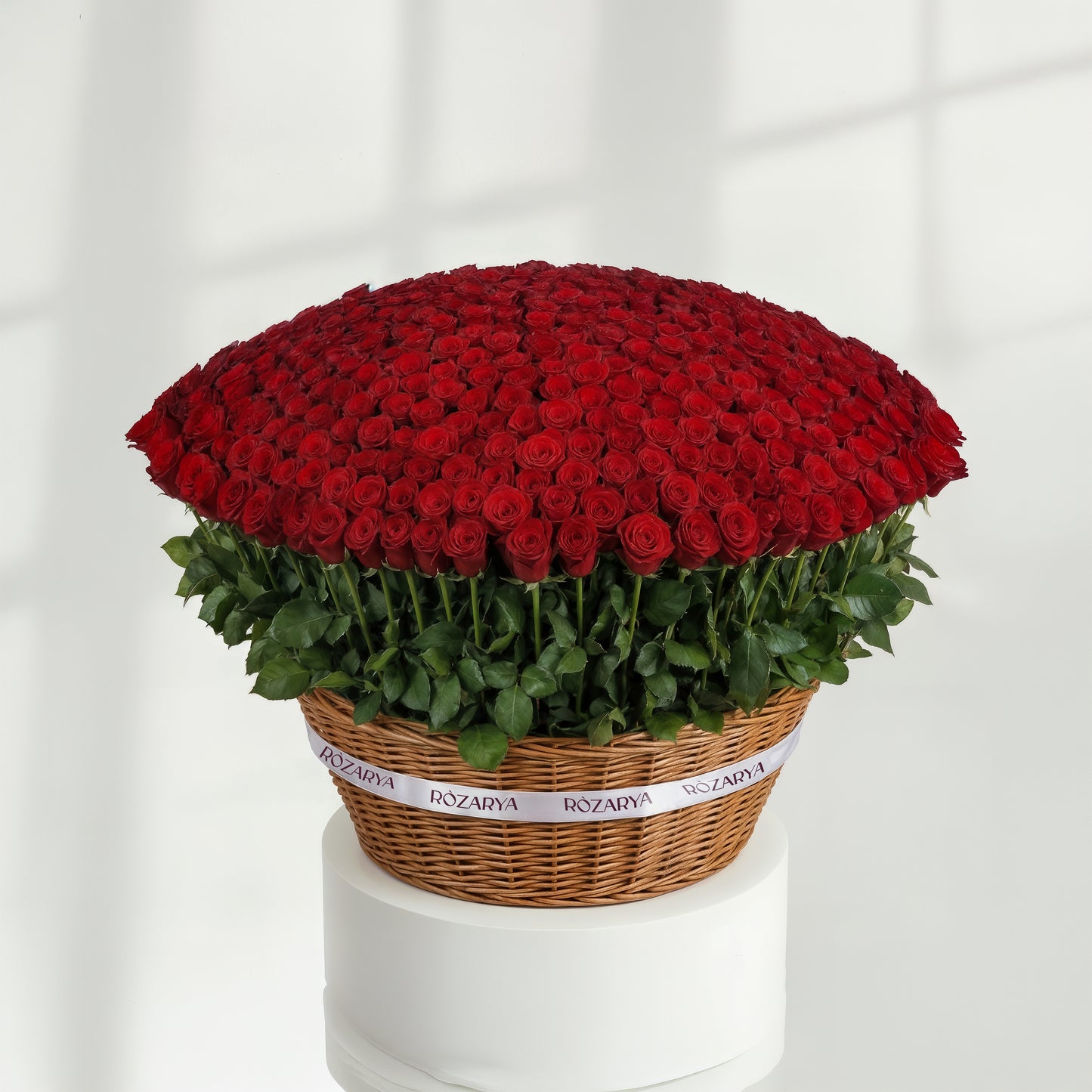 The Ultimate 501  Rose Masterpiece Basket