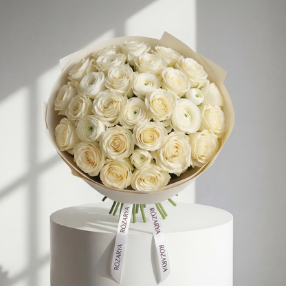 The Absolute Ivory Elegance Bouquet