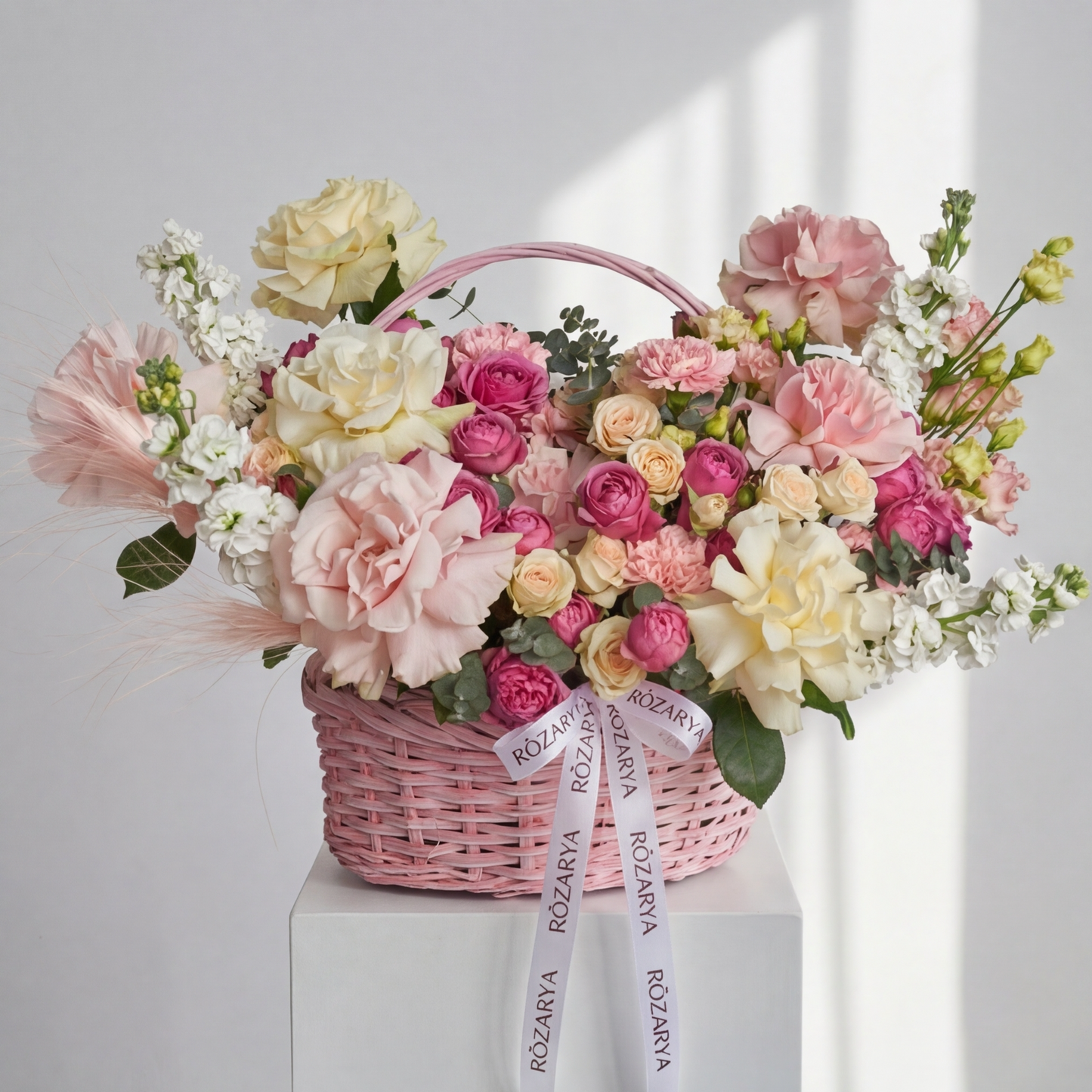 The Modern Contrast Rose and Peony Dream