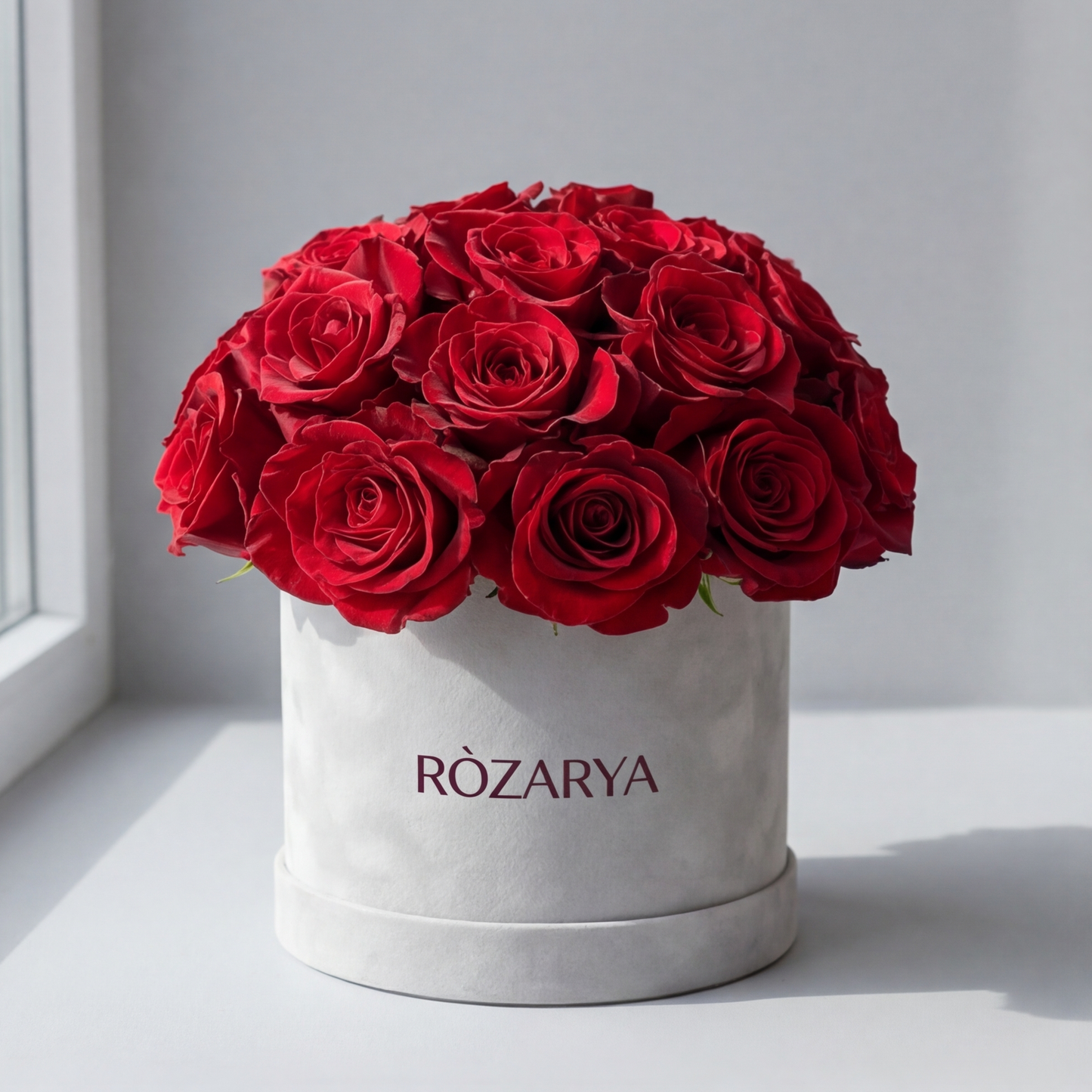 The Signature Passion Hat Box