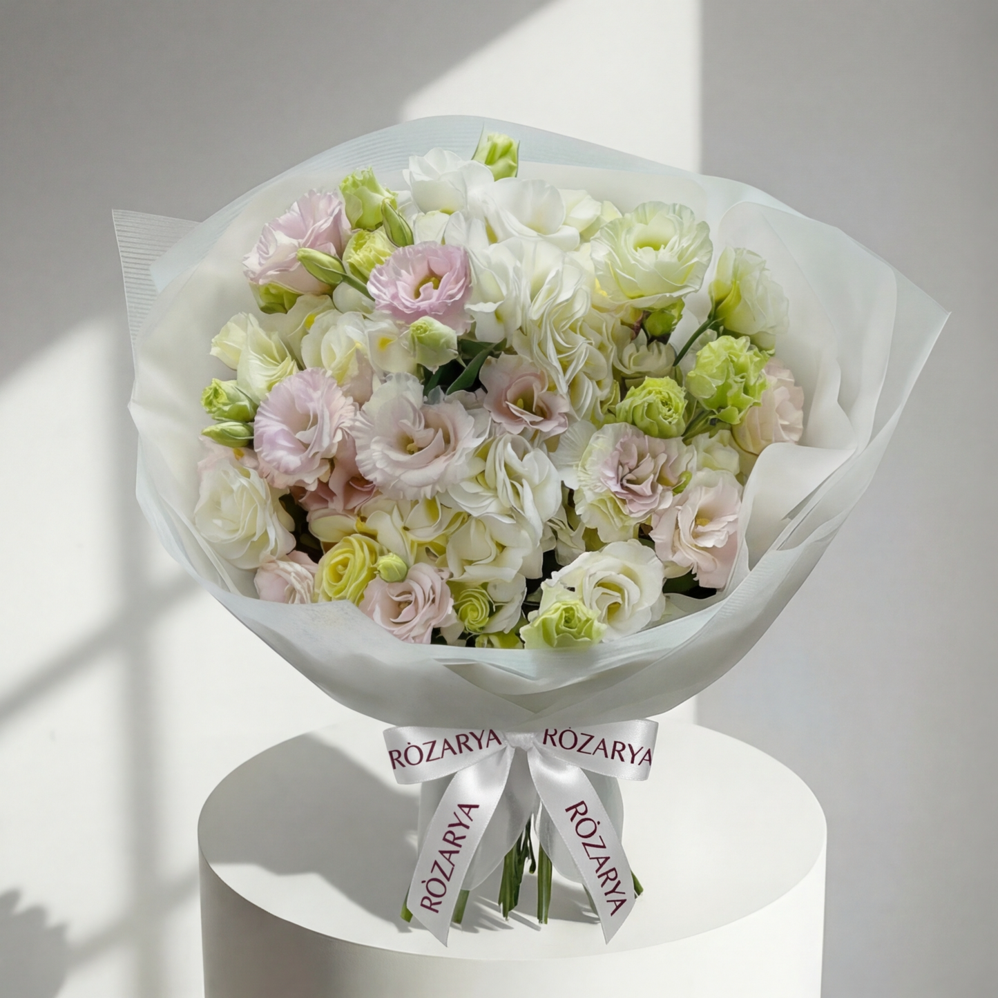 The Soft Romance Bouquet