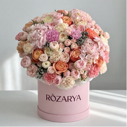 Blush Garden Grande — Luxury Bloom Box