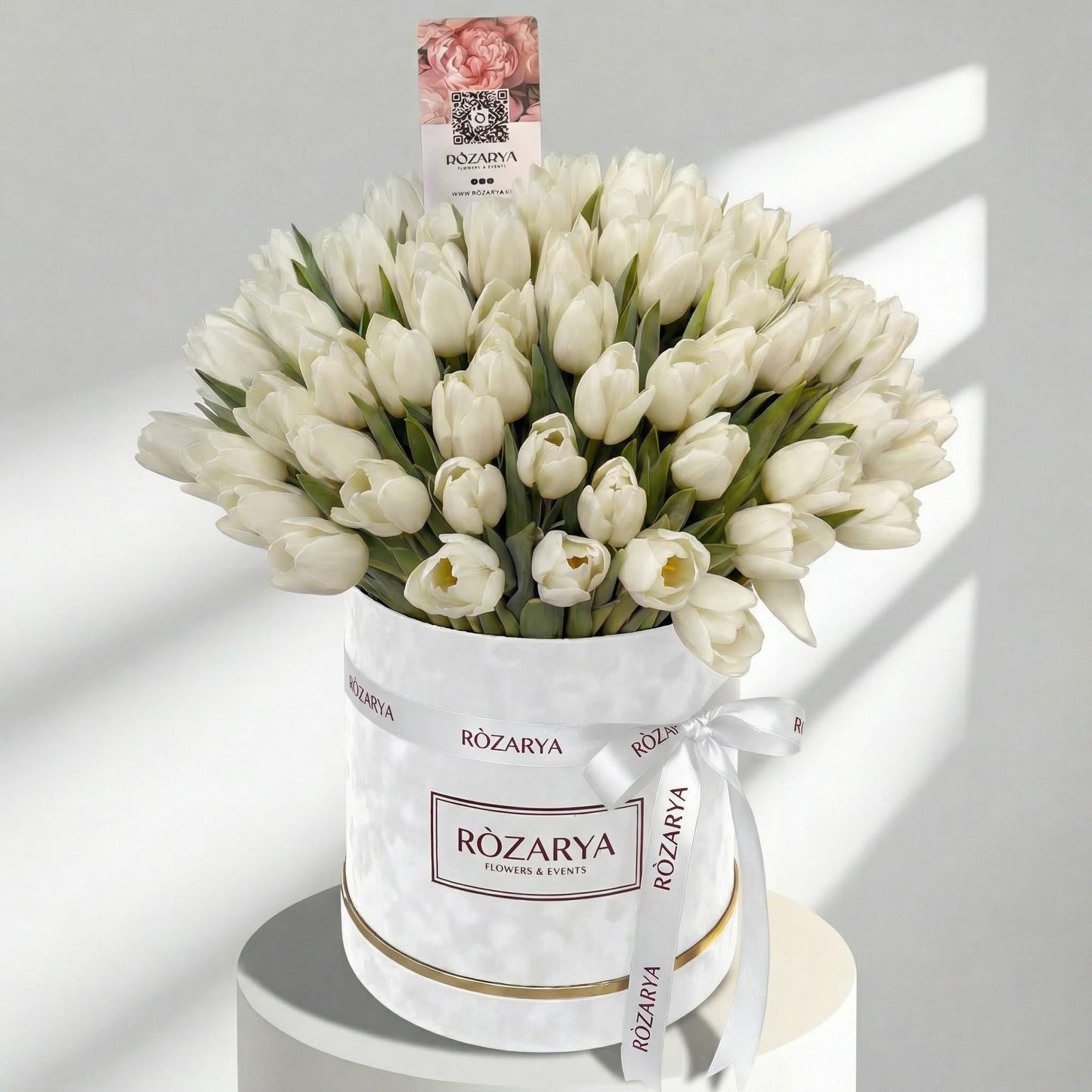 The White Tulip Cloud Hatbox