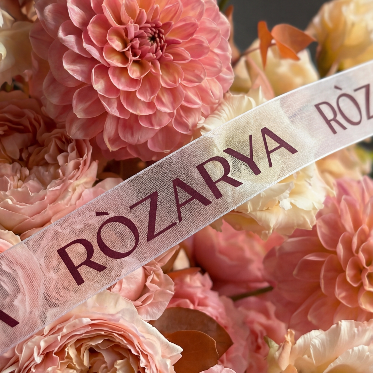 The Sunset Dahlia, Rose, and Lisianthus Box