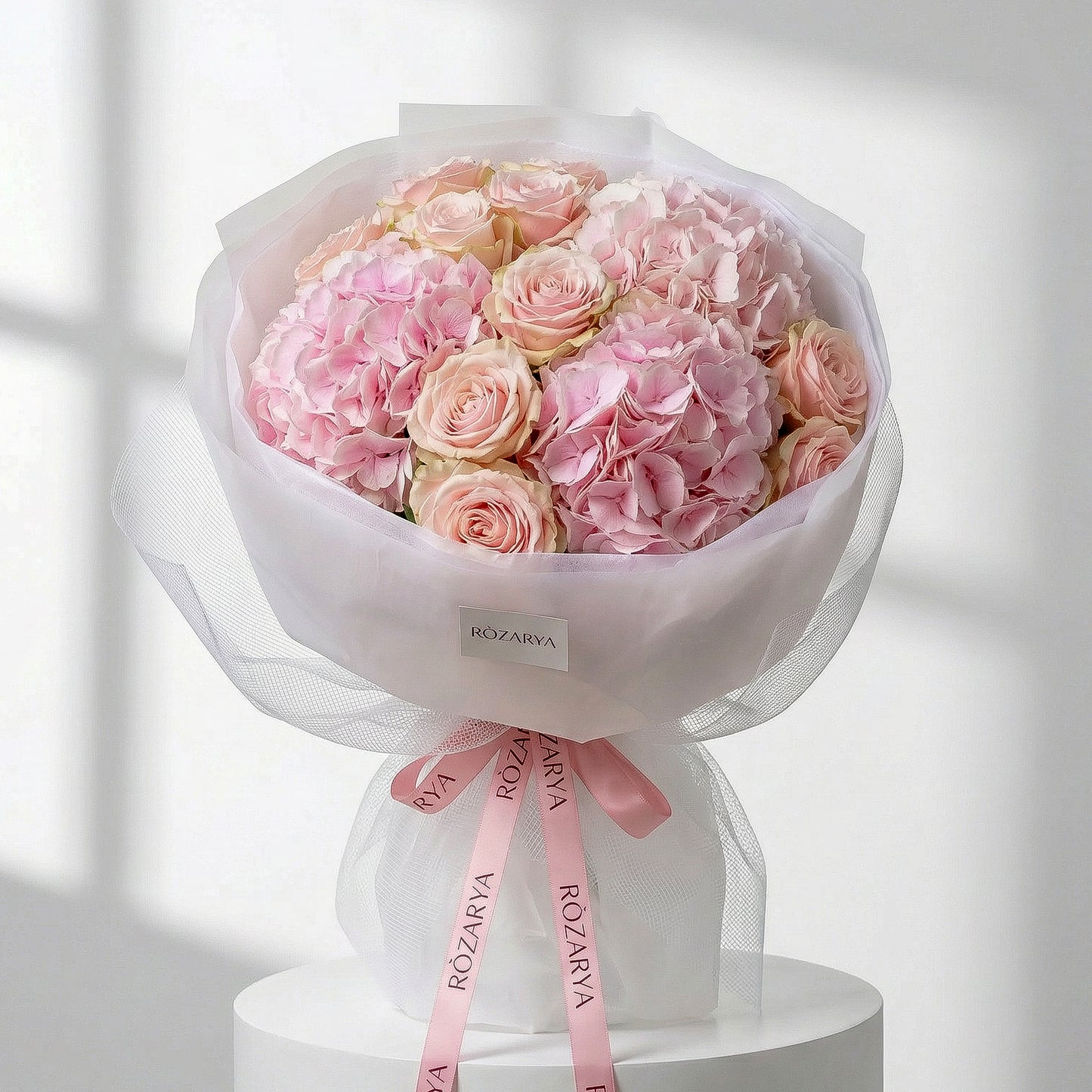 Powder Pink Petal Luxe Bouquet